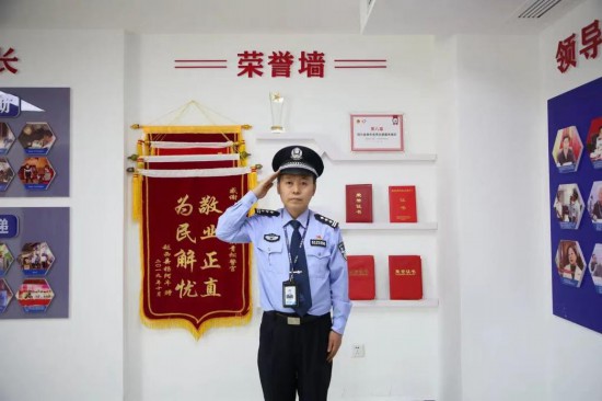 恒达平台注册：青松寒不落——监狱民警刘青松的走访帮扶路
